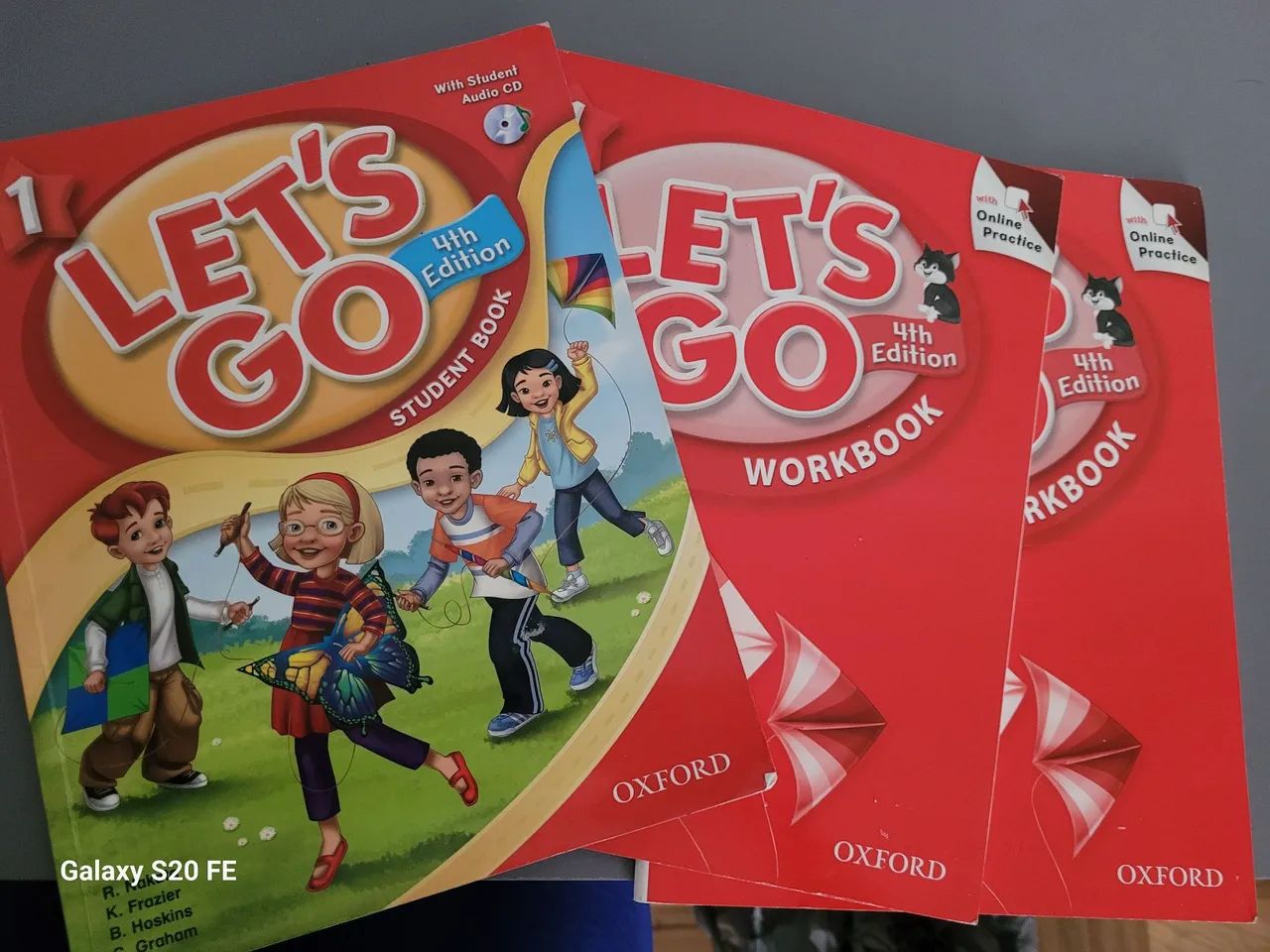 Livros inglês let's go - Foto 2