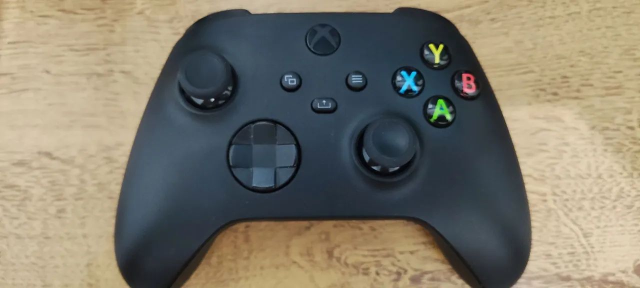 Controle Xbox Carbon Black com Caixa (Drift no Analógico) - Foto 2