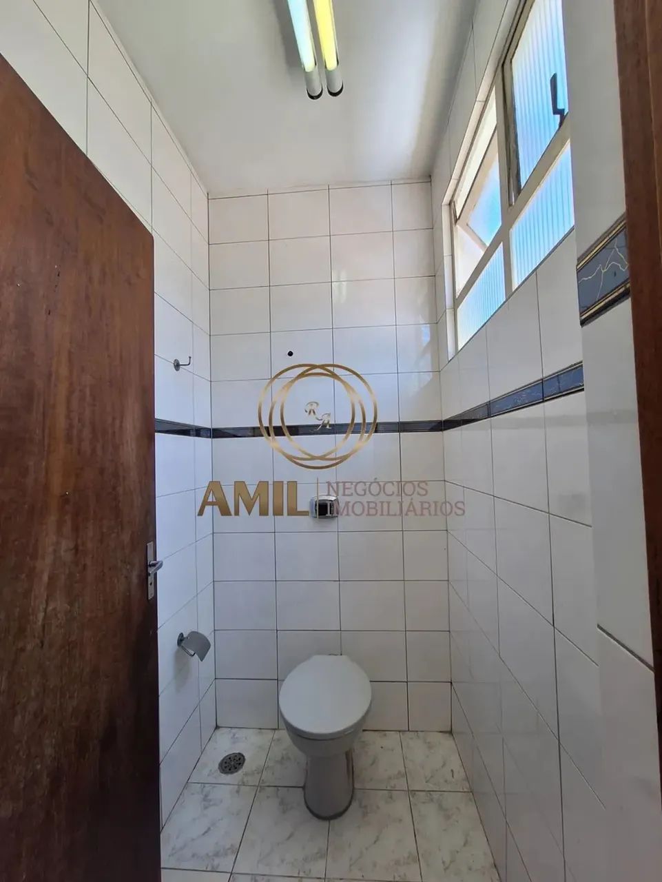 Excelente Sala Comercial para Locação no Jardim Satélite, São José dos Campos-SP! Conheça  - Foto 13