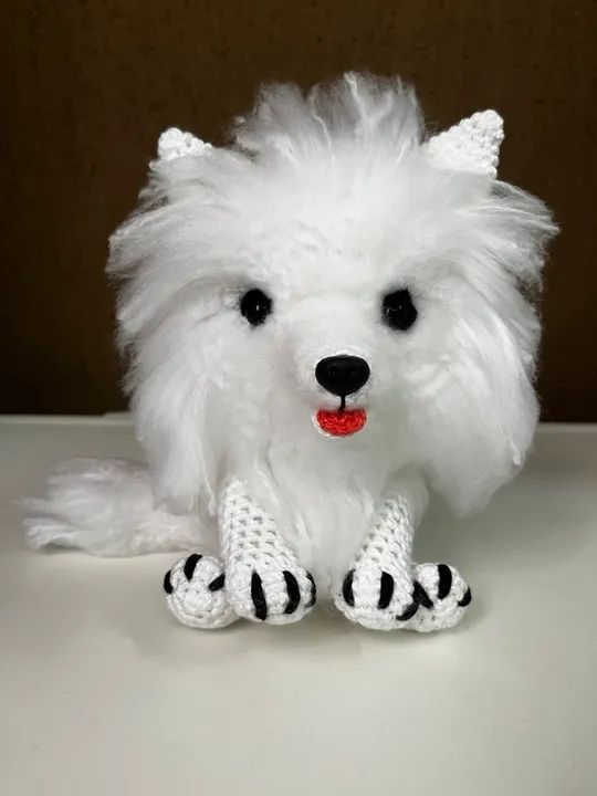 Cachorro Spitz Alemão em Crochê Amigurumi Branco Pelúcia Brinquedo