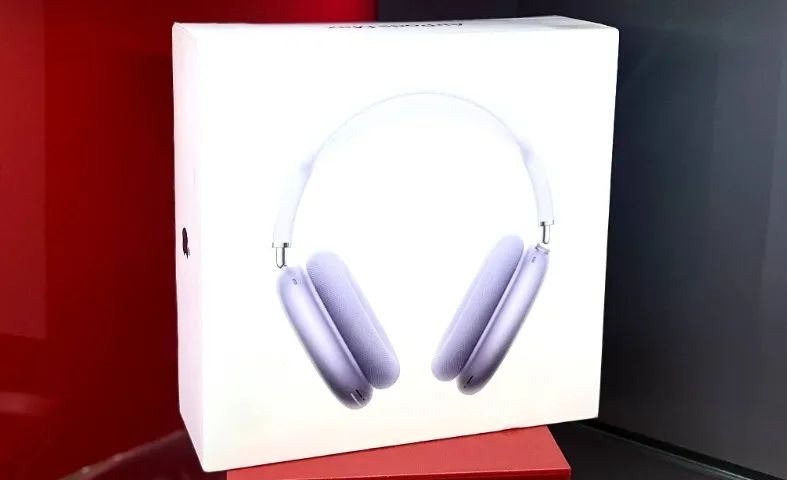 Apple AirPods Max - USB-C - Purple - Produto Novo com Garantia da Loja