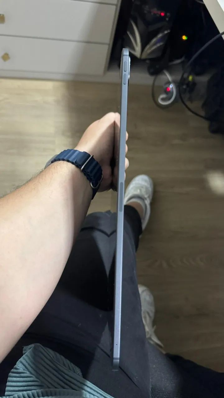 Oportunidade - iPad Pro M4 1 Tera de SSD com teclado e caneta Apple - Foto 4