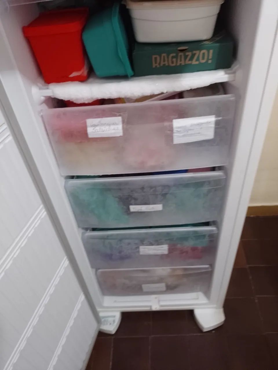 Vendo freezer Electrolux - Foto 5