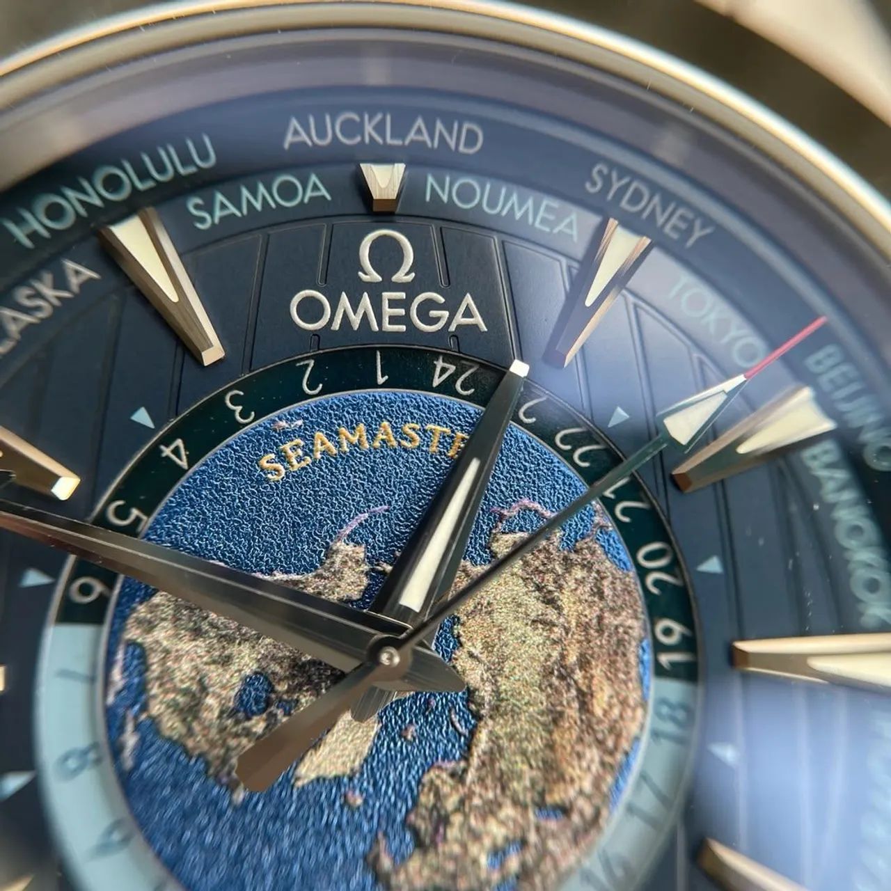 Omega Seamaster Aqua Terra 150M Worldtimer /43 /.S.C - Foto 5