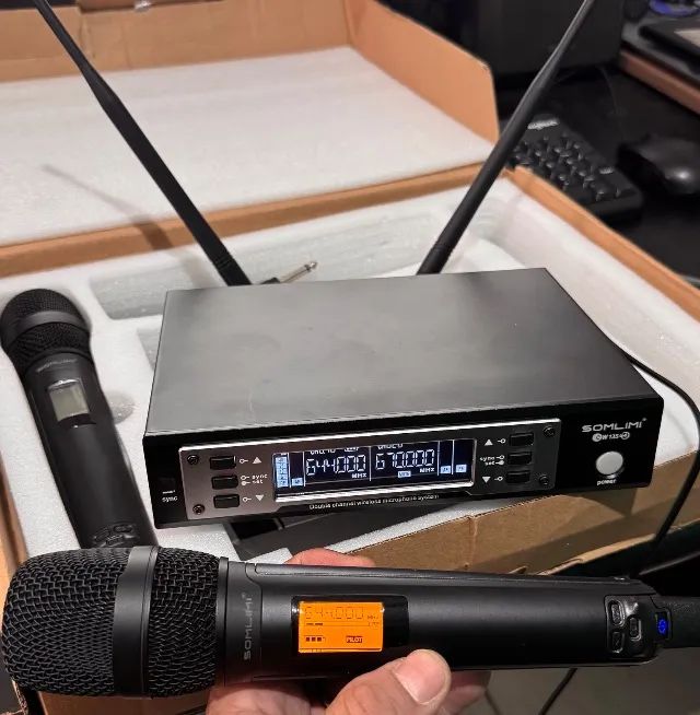 Microfone sem fio duplo Somlimi ou Sennheiser ew135