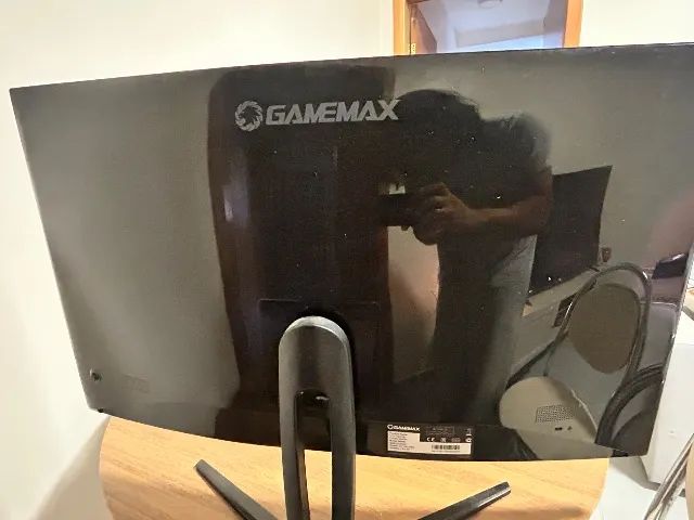 Monitor gamer curvo 1440p 144Hz - Foto 3