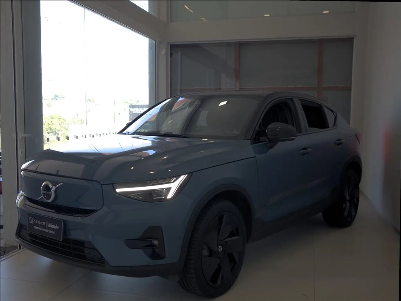 Volvo C40 C40 Pure (Elétrico) 2022