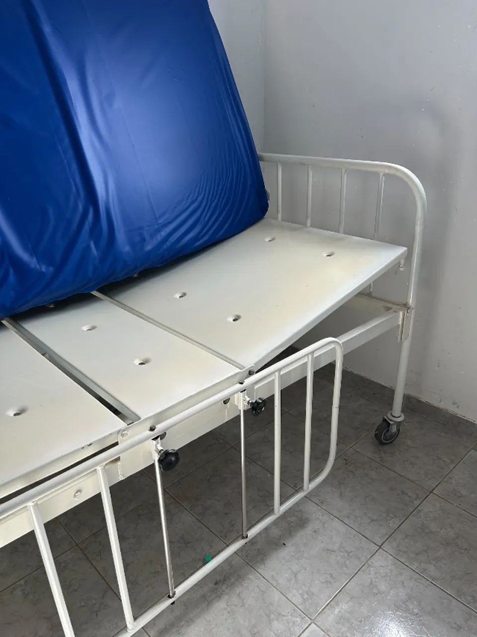 Cama hospitalar 