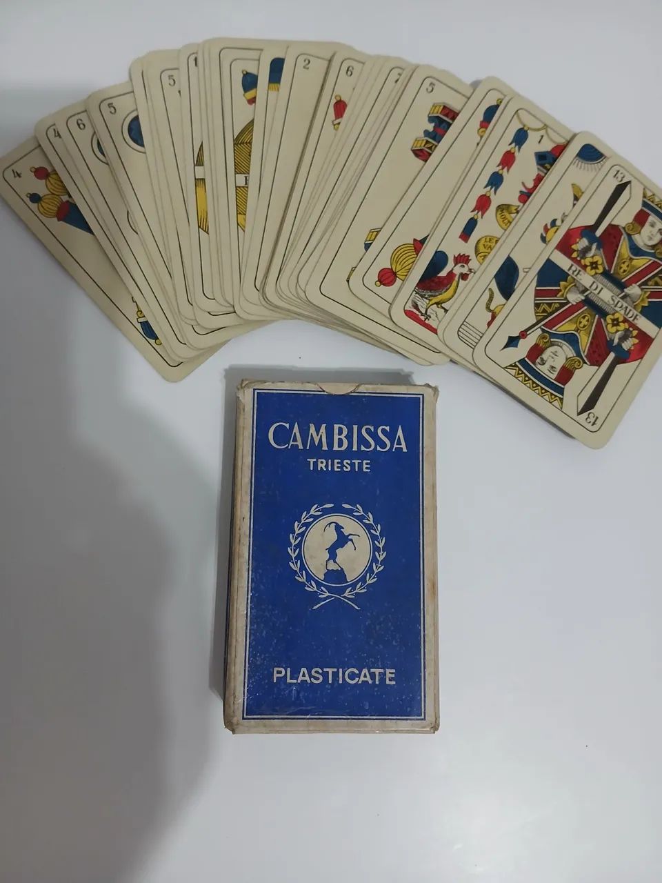 Baralho antigo Cambisa completo com 40 cartas