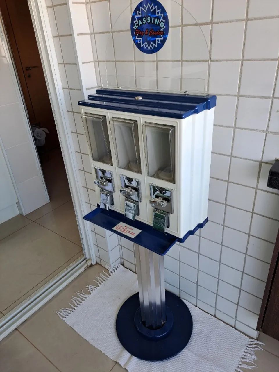 9 Máquinas de Vendas de Balas Retrô - Ideal para seu Negócio Próprio e Decoração! - Foto 4