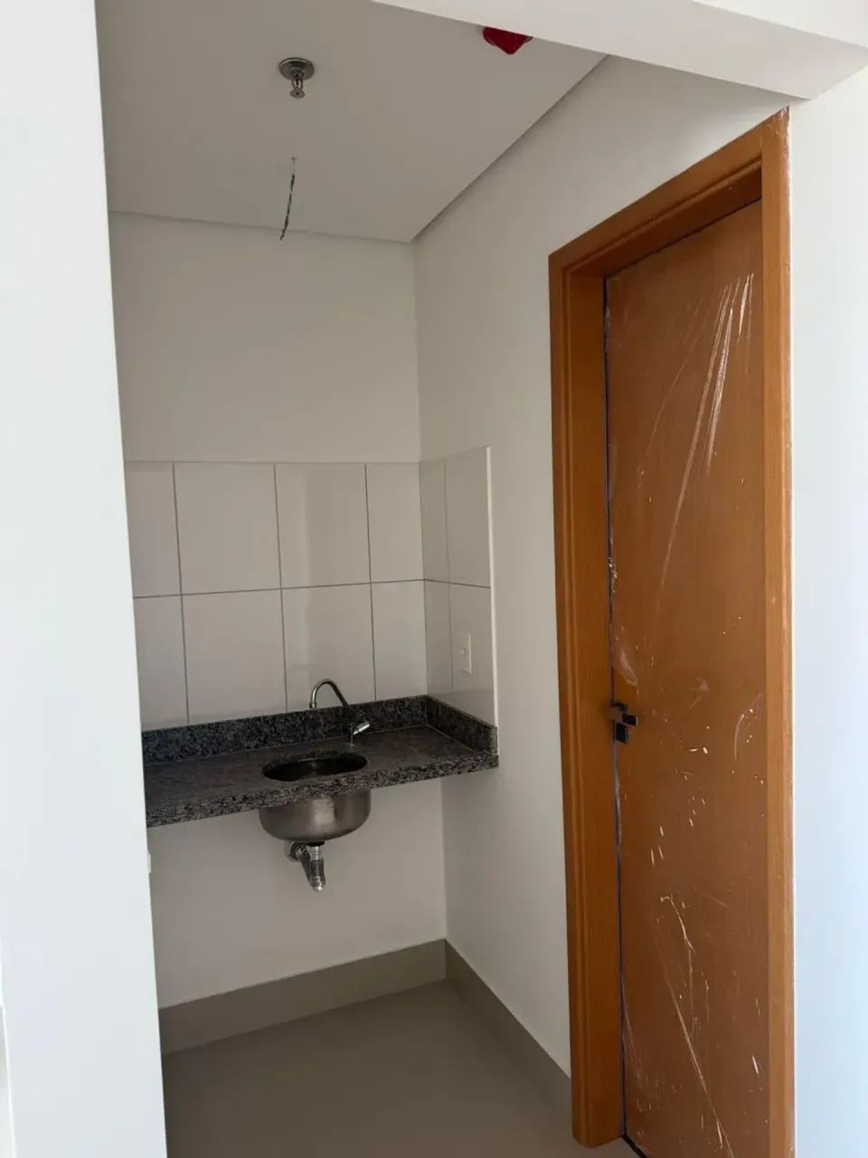 SALA COMERCIAL NOVA, ESCRITÓRIO, ED. SB TOWER, SEM NADA, AO LADO VIADUTO AV CPA E MIGUEL S - Foto 5