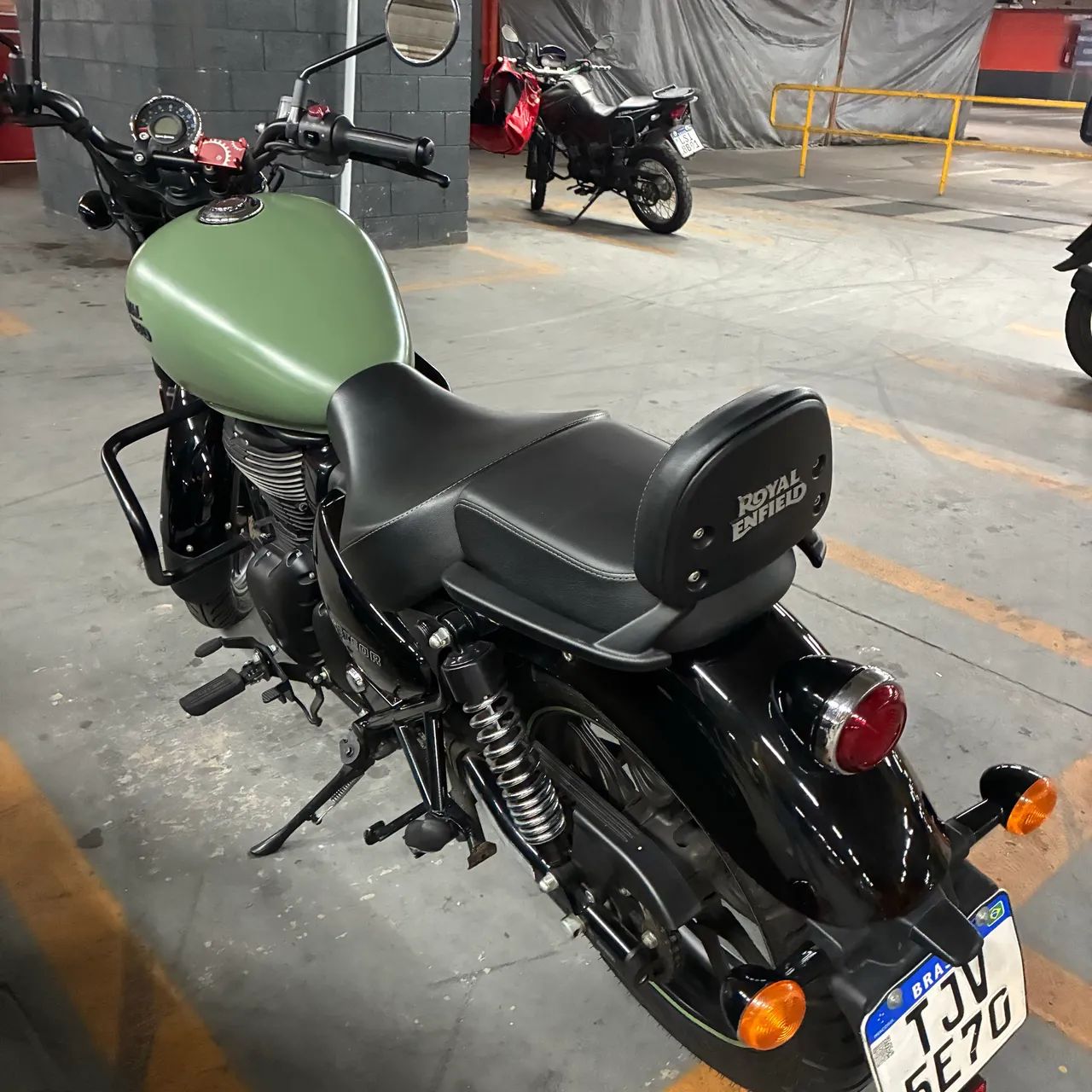 Meteor 350 Fireball verde  - Foto 5