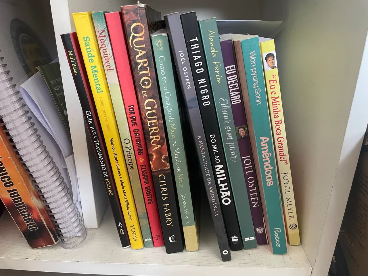 Livros diversos - Foto 2