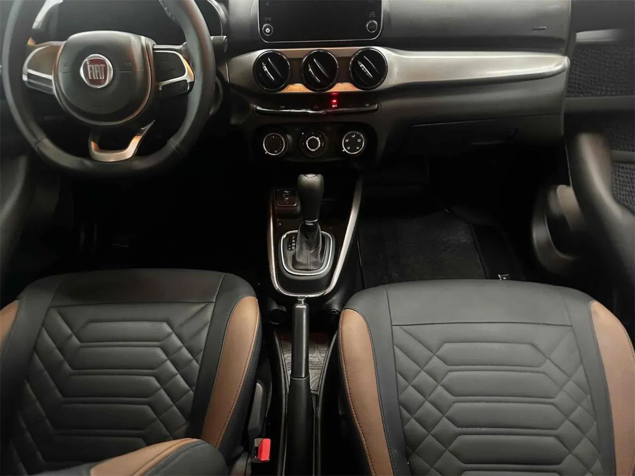 Fiat Cronos Precision 1.8 16V Flex Aut. 2020 - Foto 3