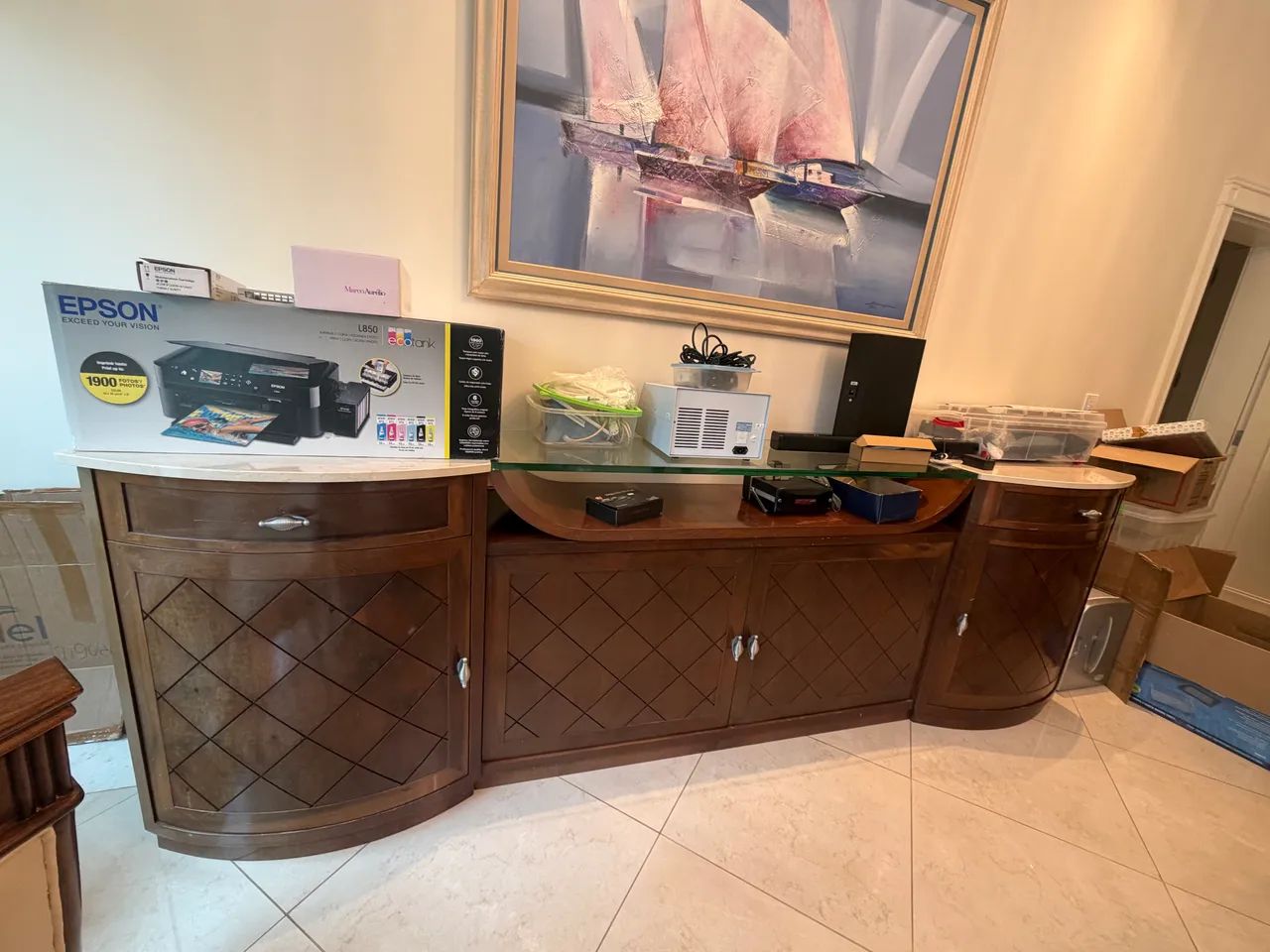 Buffet / Aparador com Tampo em Mármore e Prateleira de Vidro - Design Sofisticado - Foto 3