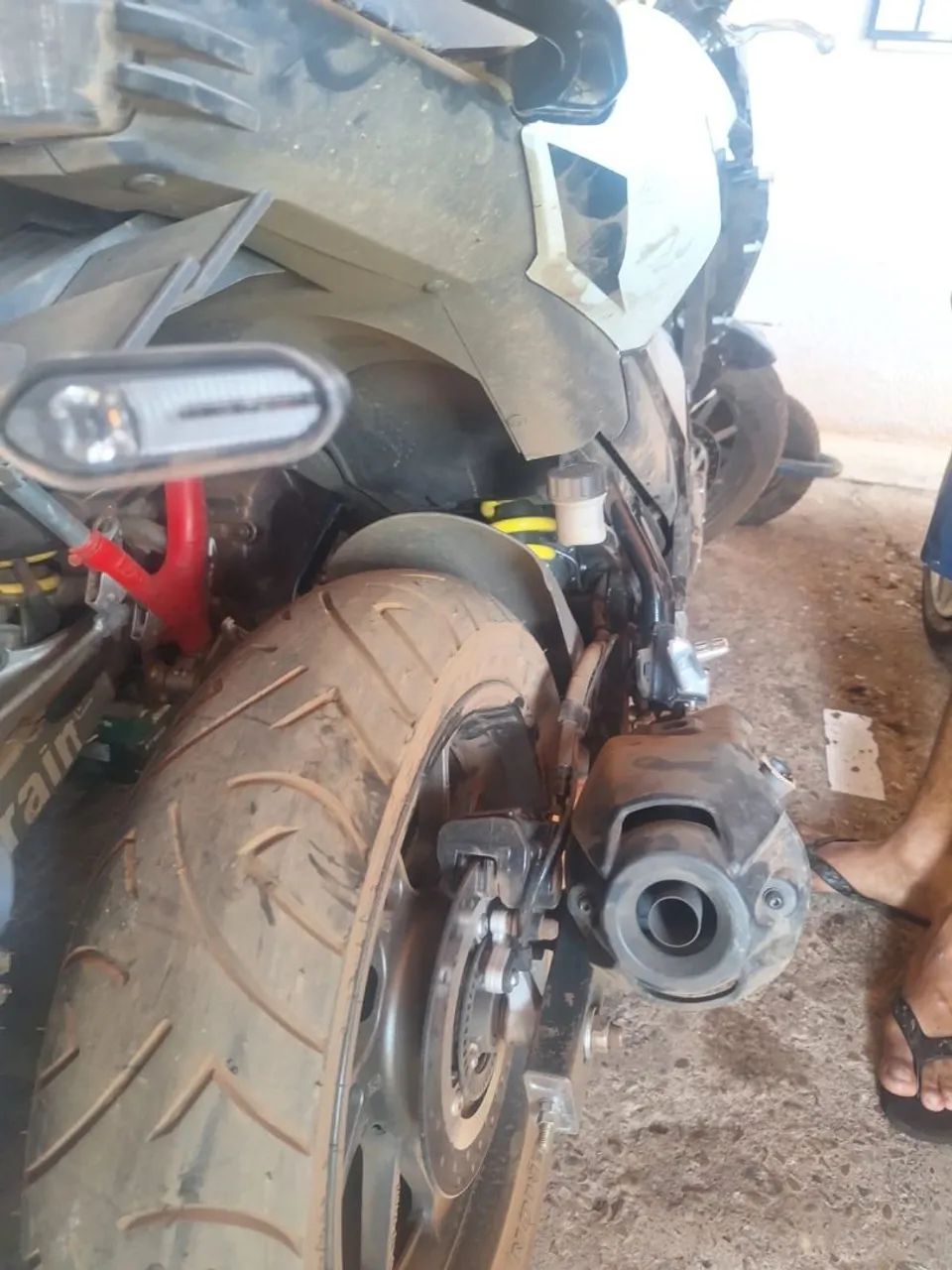 Vende-se Fazer 250 ABS Connected - Foto 4