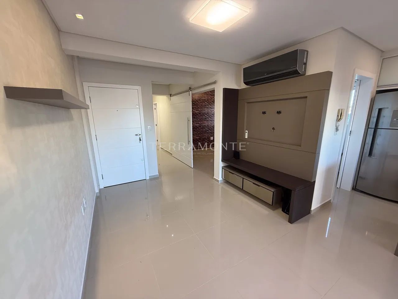 88m², 3 dormitórios e 2 vagas por R$ 690 mil - Foto 4