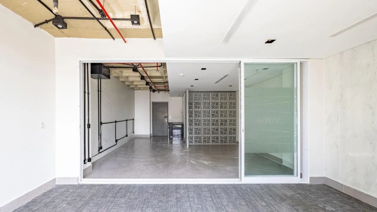 Sala comercial com 56 m² para locação no Metropolitan Business