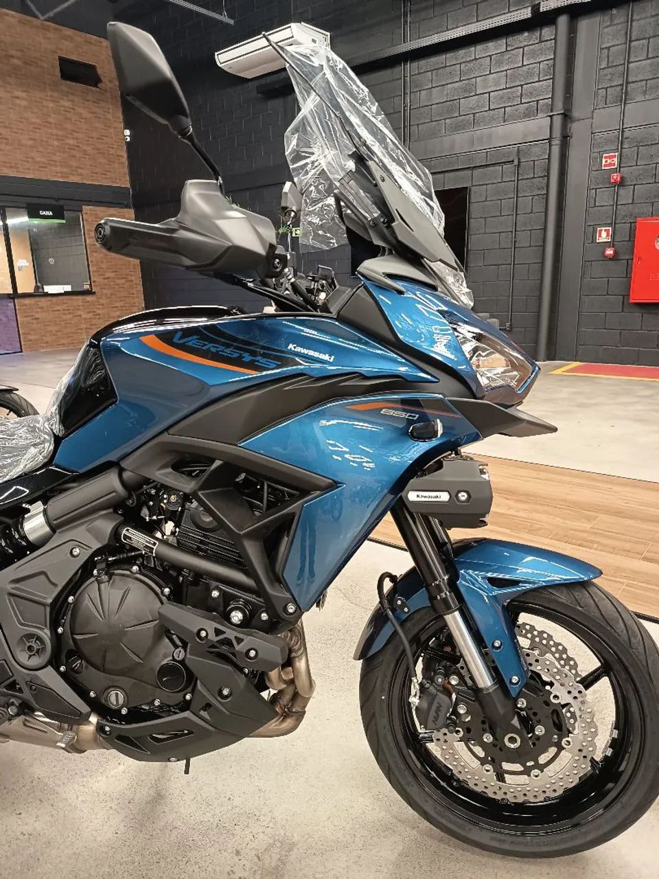 VERSYS TOURER 650 - Foto 3