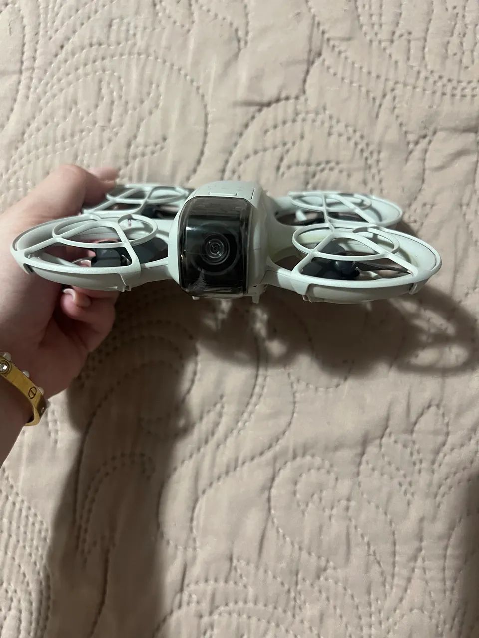 Drone DJI Neo - Impecável / Completo com 3 Baterias e Controle - Foto 4
