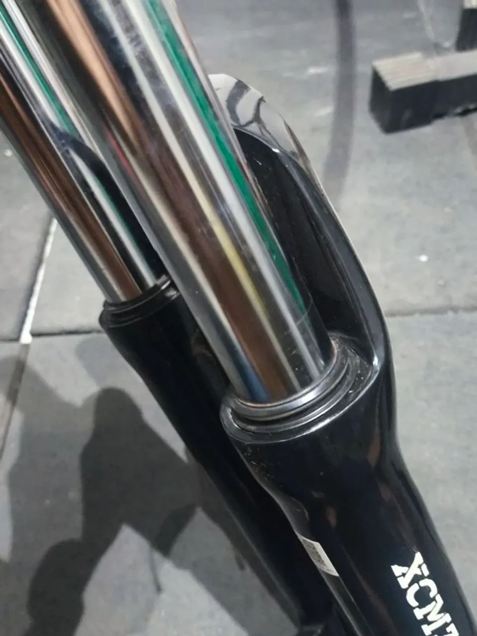 Suspensão BOOST trava guidão XCM30 - Foto 3