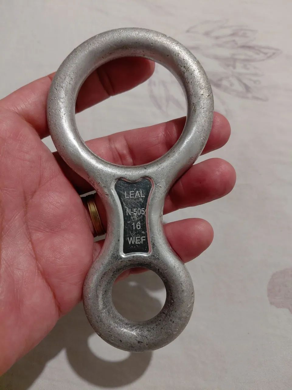Descensor tipo "oito". - Foto 3
