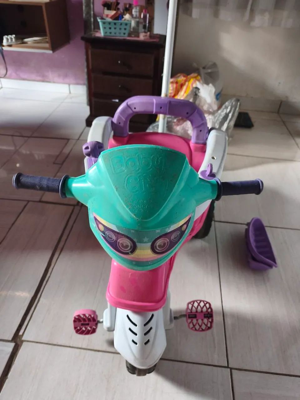 Vendo Motoca de passeio infantil  - Foto 2