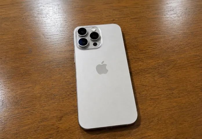 iPhone 15 Pro Max