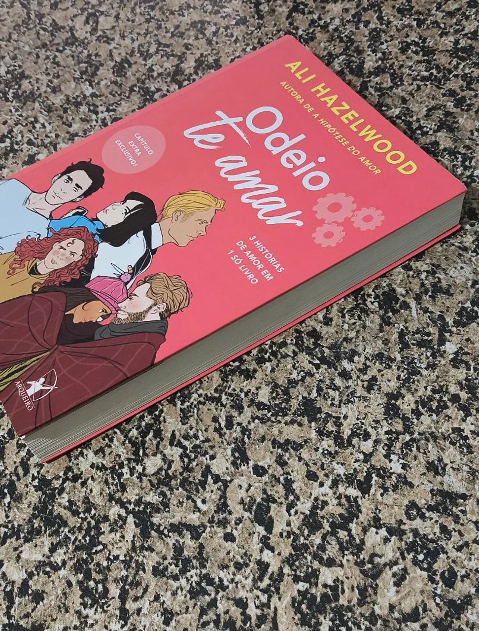 Livro: Odeio te amar  - Foto 2