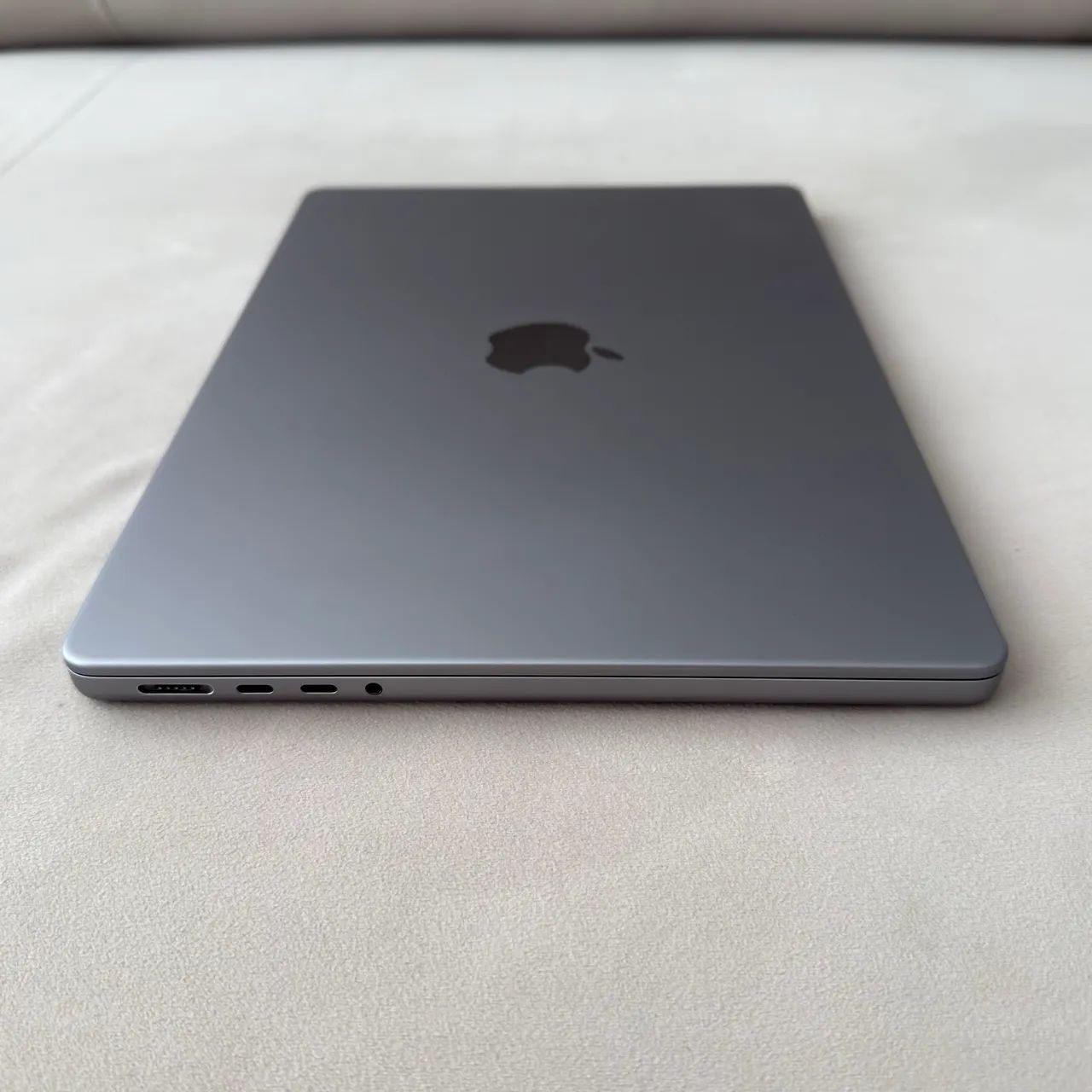 MacBook Pro 14 M3 8c CPU/10c GPU 512 GB Cinza Sideral - Foto 3