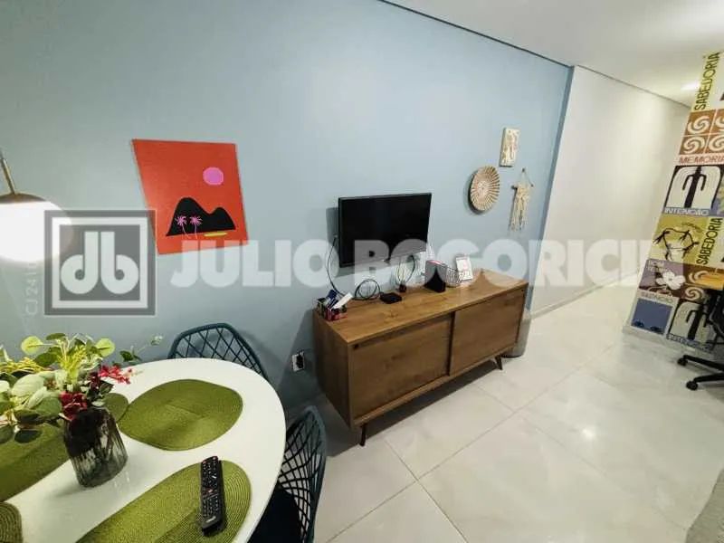 Apartamento reformado, 2 quartos, condomínio barato - Foto 2