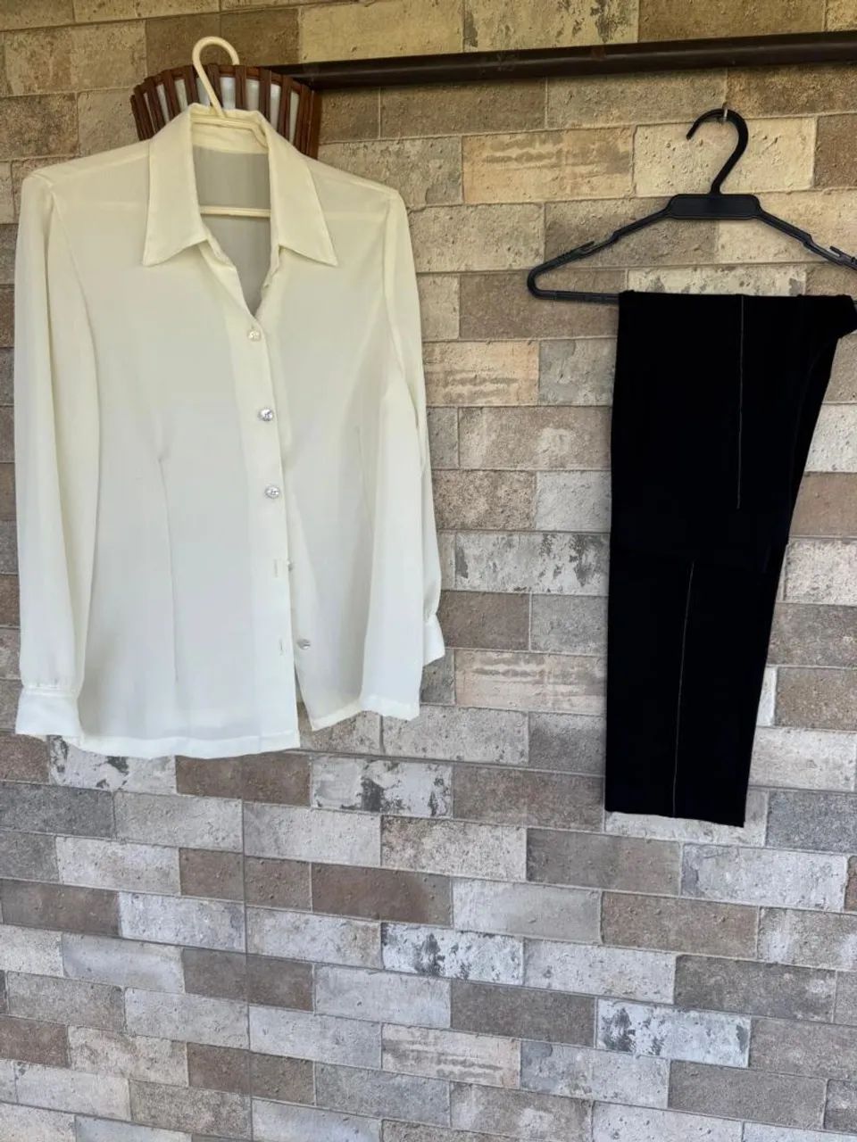 Conjunto Camisa e Calça tamanho 42