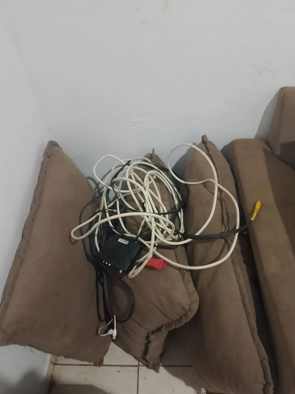 Vende-se sofá em ótimo estado  - Foto 2