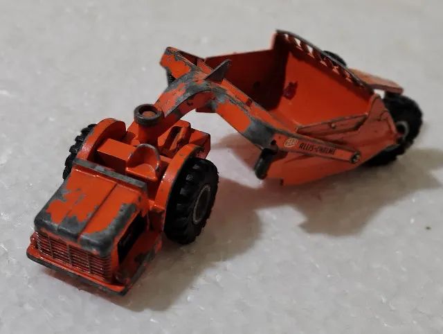 Matchbox Lesney King Size England - Allis-Chalmers Motor Scraper K-6