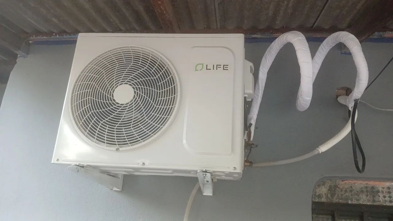 Central De Ar Split Inverter Marca Life 12.000 BTus - Foto 2