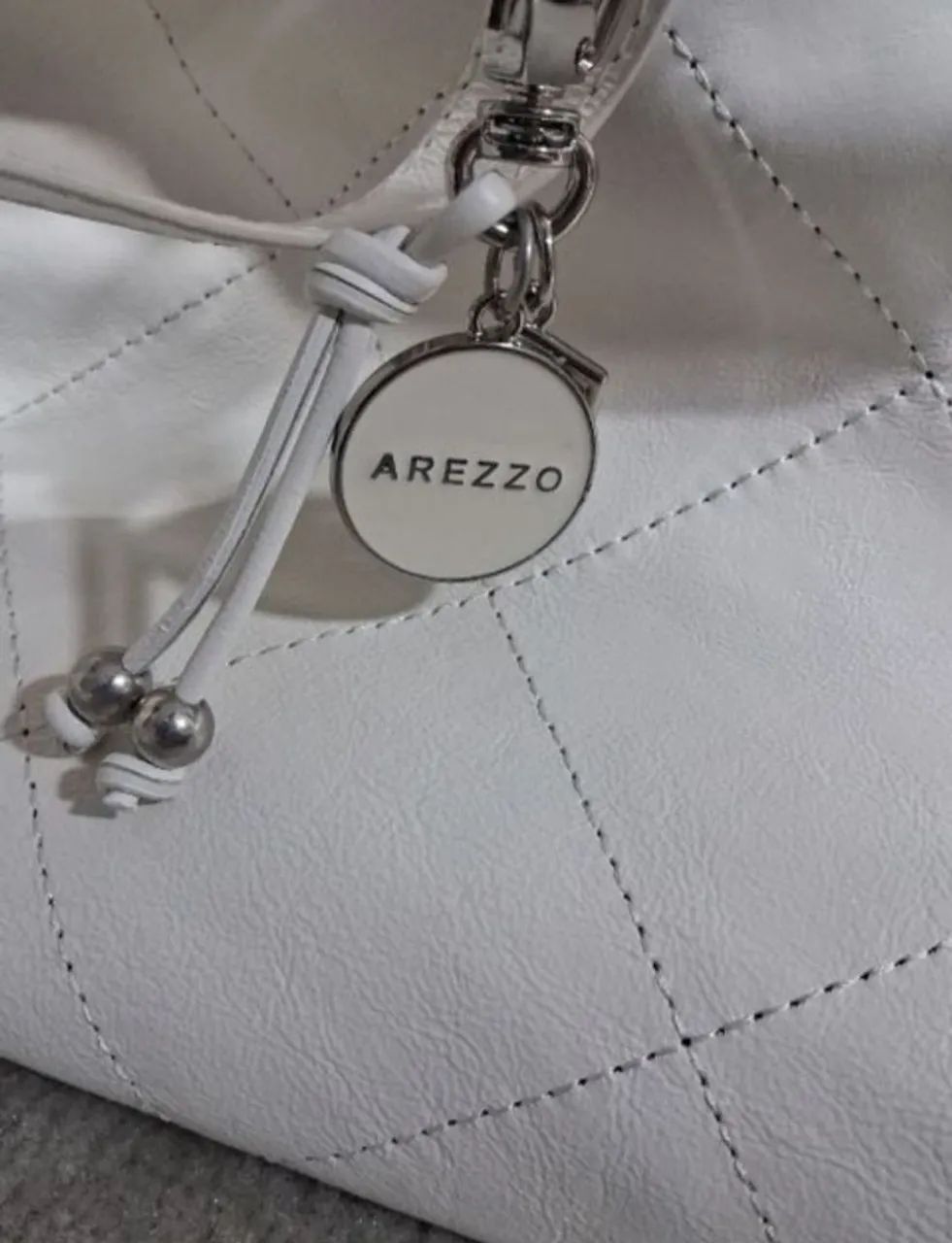 Bolsa AREZZO nova