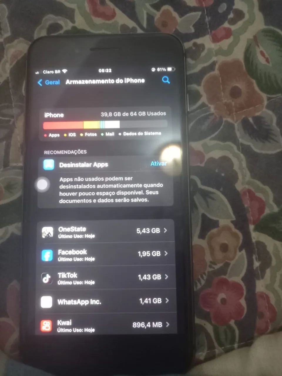 IPhone 8 Plus 64gb funcionando perfeitamente 100% de saúde de bateria  - Foto 3