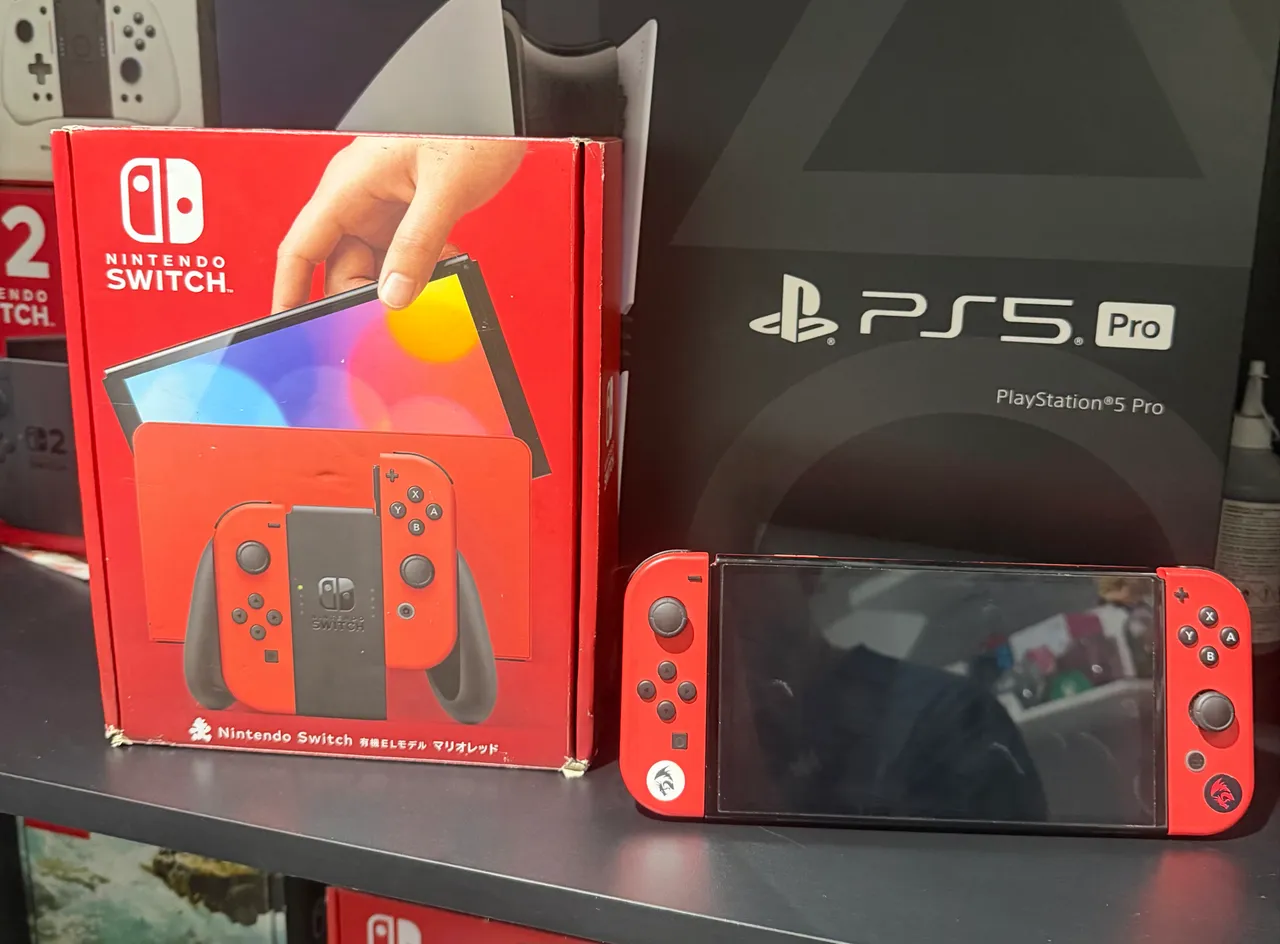 Nintendo Switch OLED - 64GB - Case e 3 jogos - Celulares e