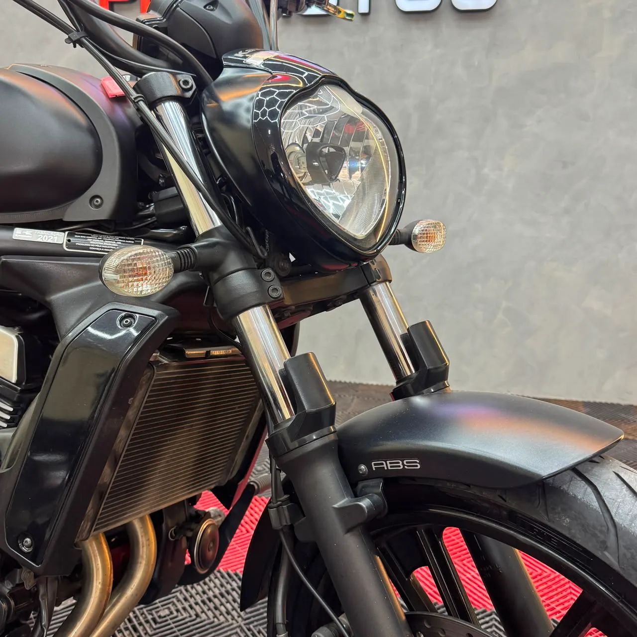Kawasaki VULCAN S 650 - Foto 3