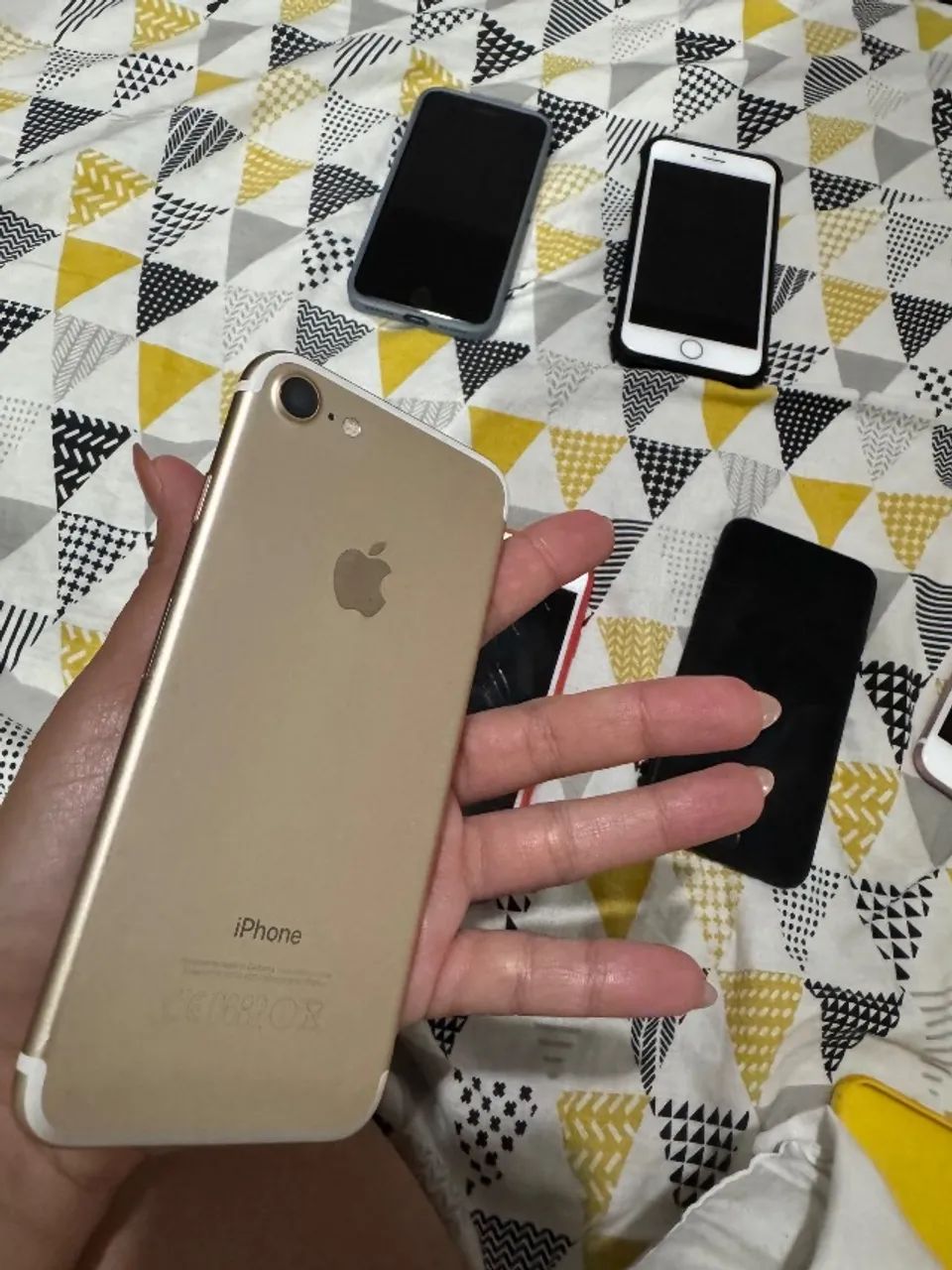 6 iPhones 7 de 32gb e 132gb  - Foto 2