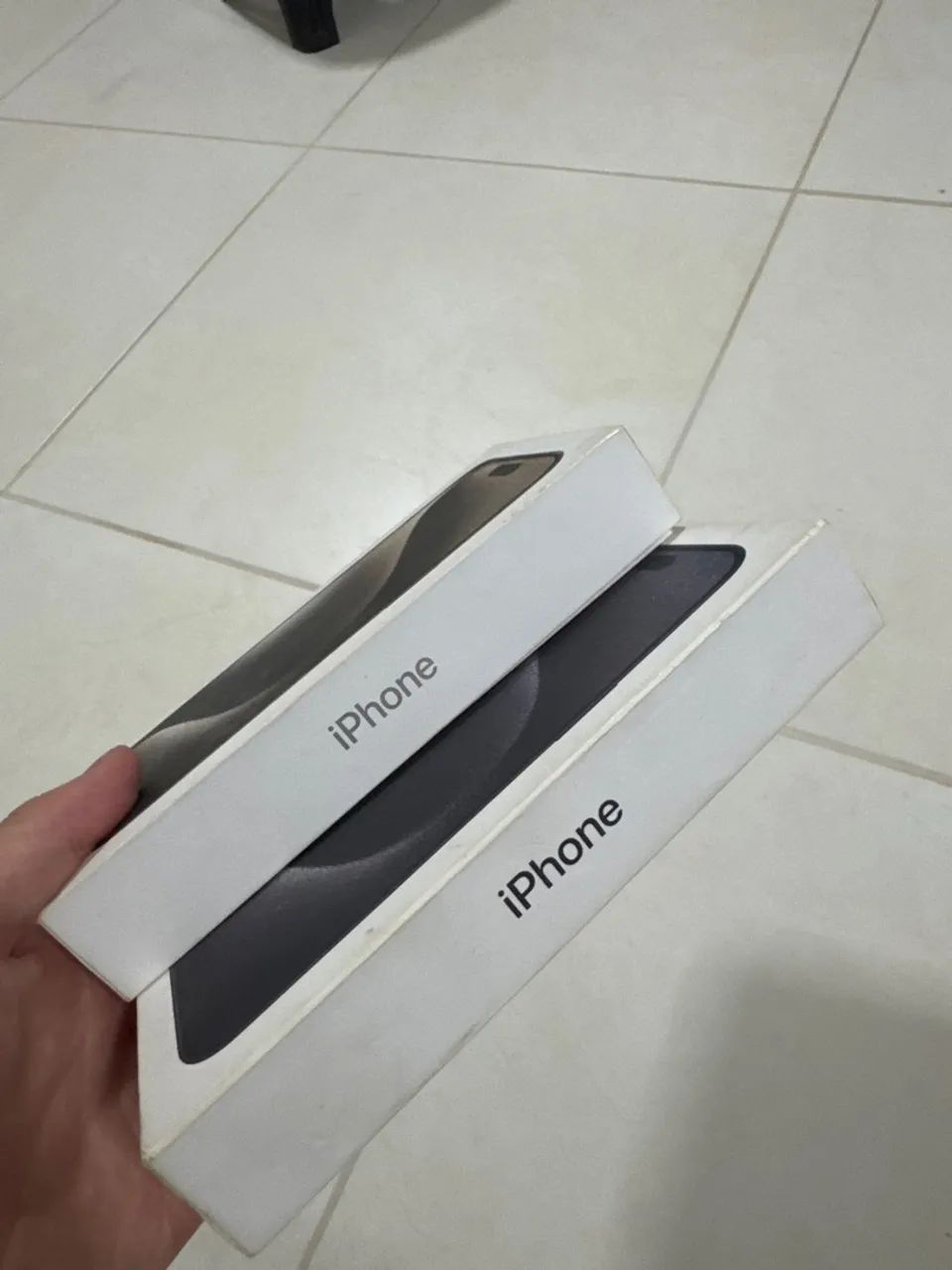 Caixas IPhone 15 pro max  - Foto 2