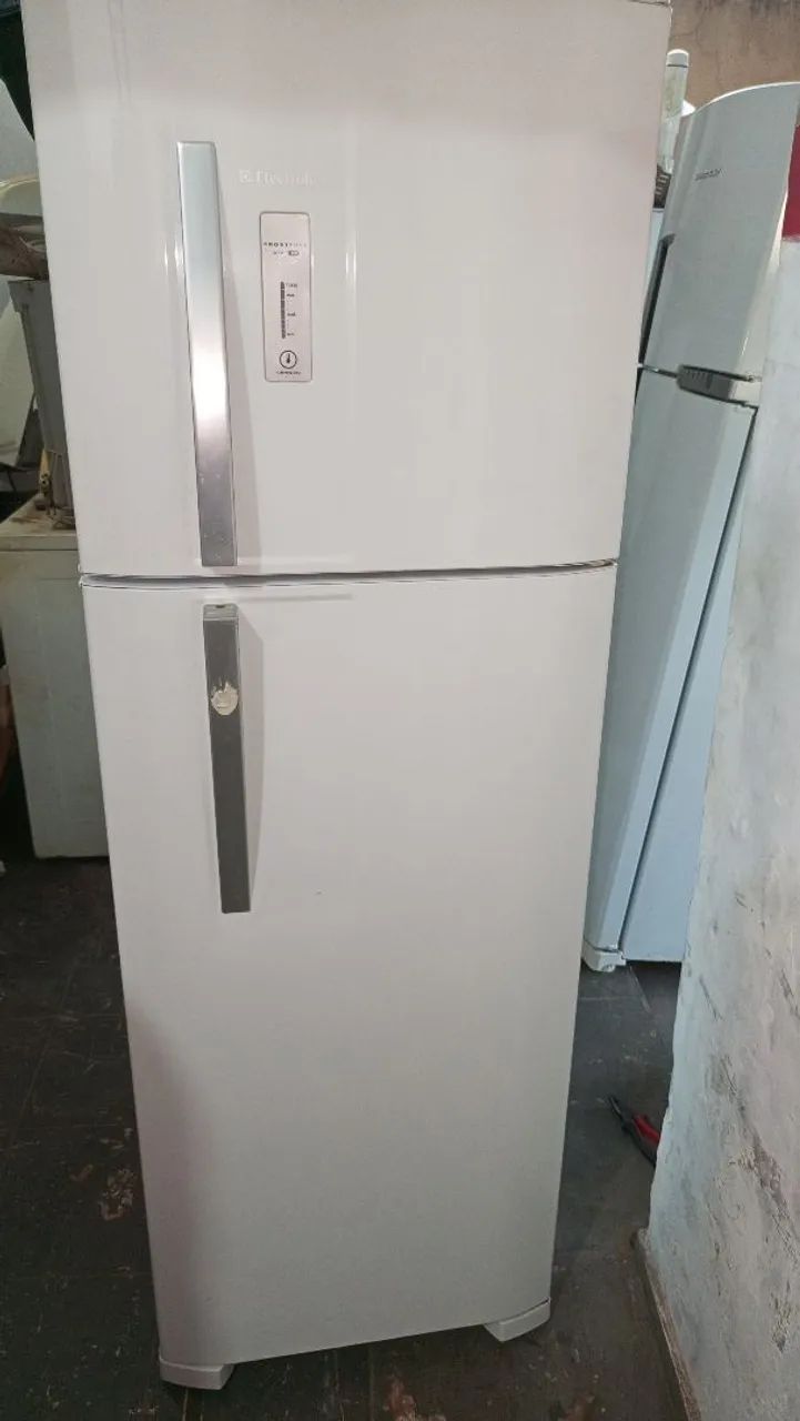 Geladeira Frost Free Electrolux 
