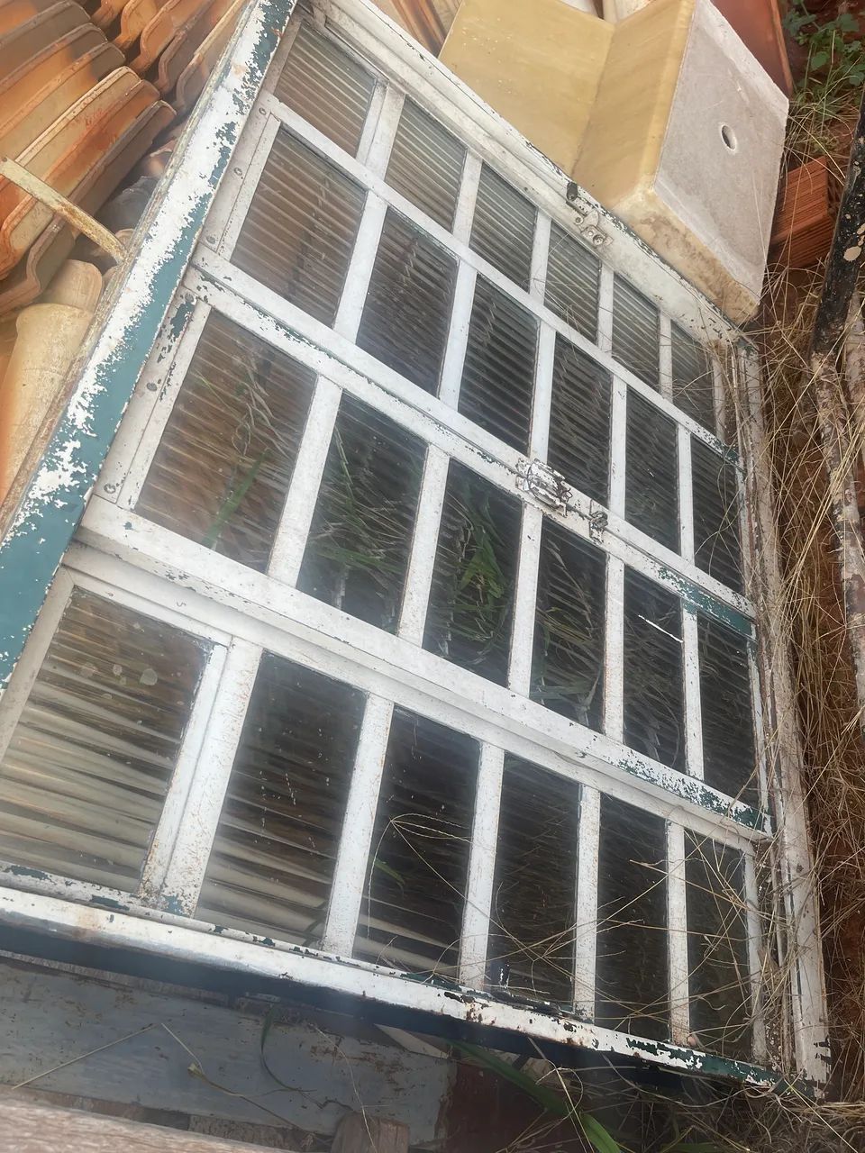 Janela de quarto e banheiro  - Foto 2