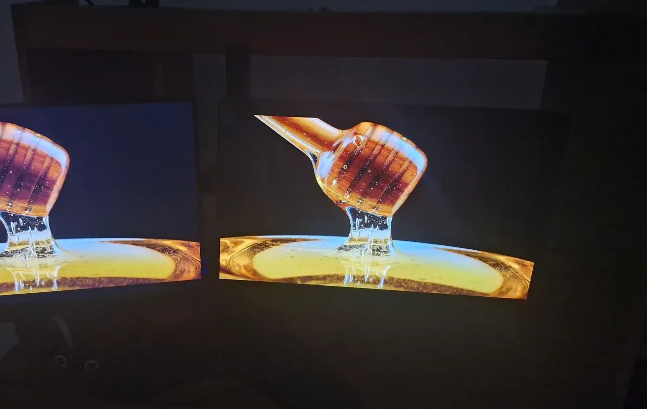 Monitor uperfect oled 4k - Foto 2