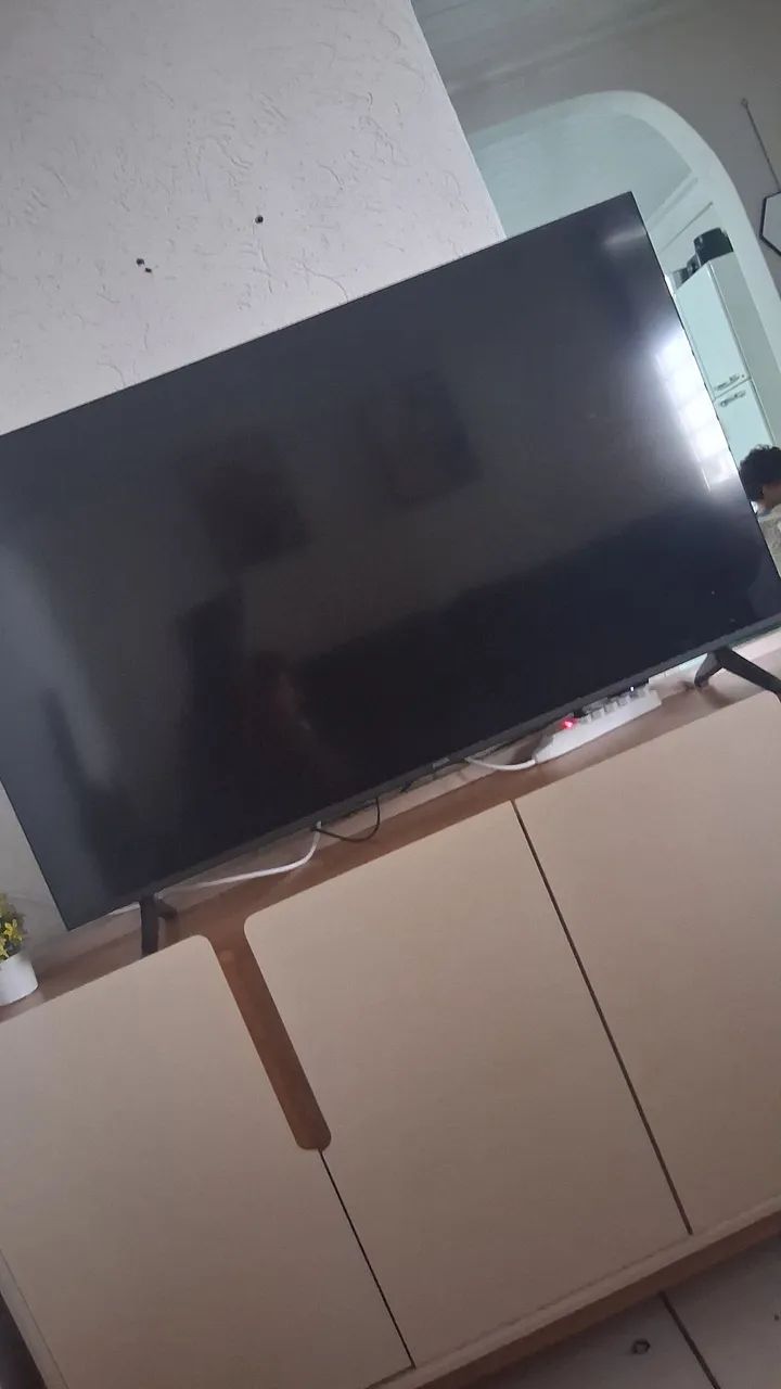 Tv 50 pl 1 mes de uso Philips  - Foto 4