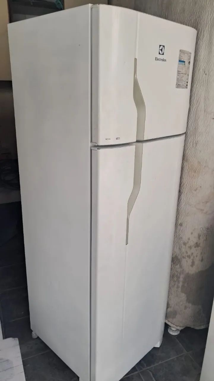 Geladeira Electrolux Duplex 220v  - Foto 4