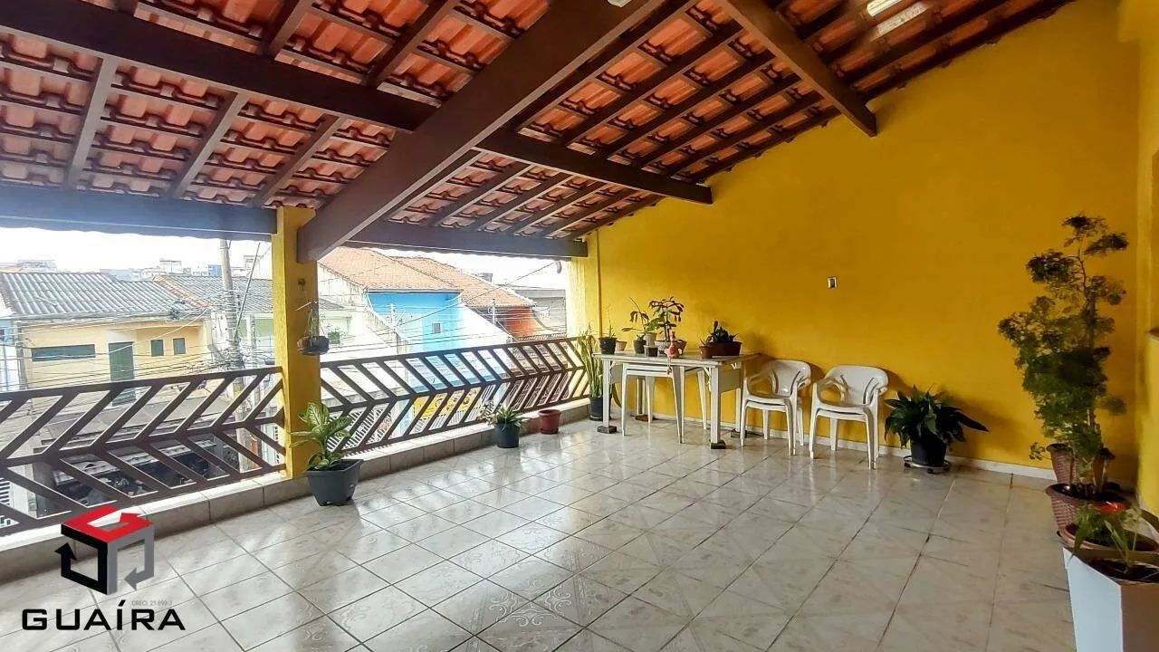 Sobrado residencial e comercial, tem um salão de festas de 125 m². - Foto 4