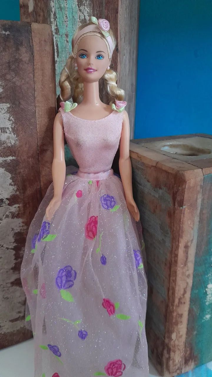 Barbie penteados magicos - Foto 2