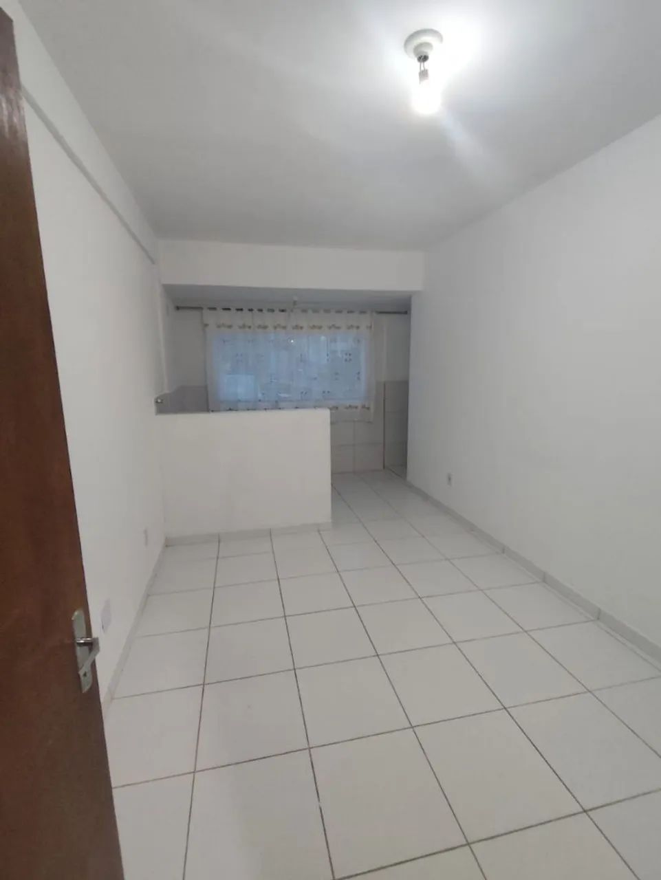 Vendo excelente apto 2 quartos.