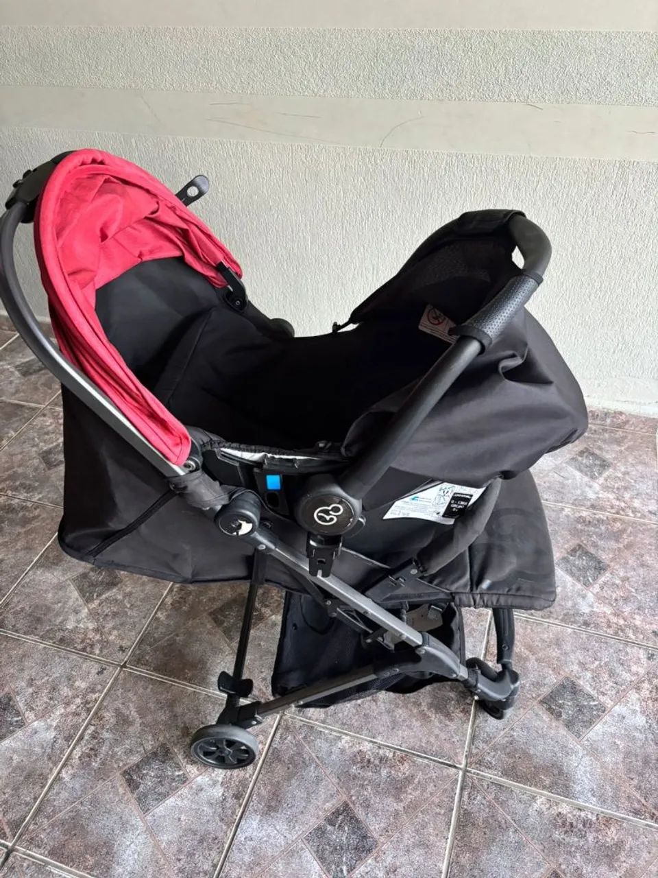 Carrinho de bebê + Bebê conforto  - Foto 3